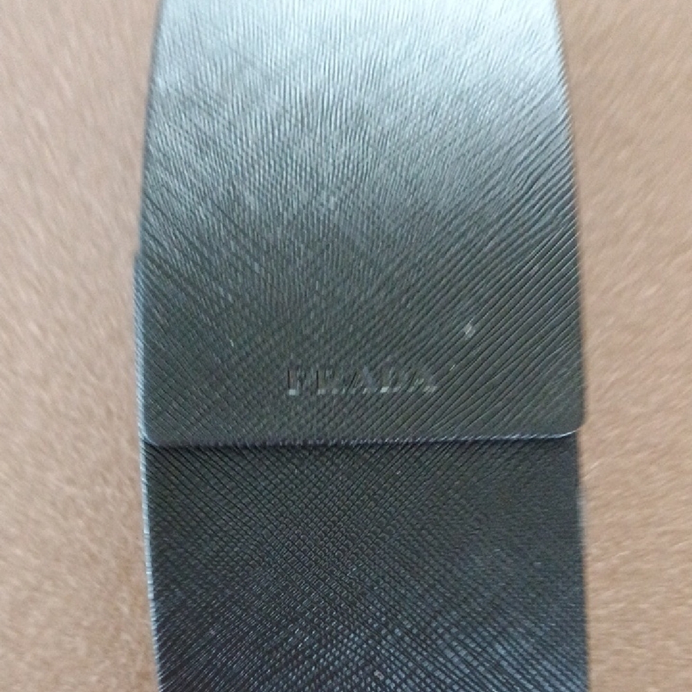 Prada Black Saffiano Eyewear Case With New Scratch-free Lens Cleaner Towelette - Picture 12 of 12